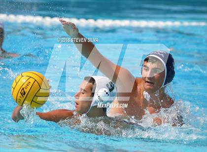 Thumbnail 2 in Patrick Henry vs. San Dieguito Academy (Draz Classic) photogallery.