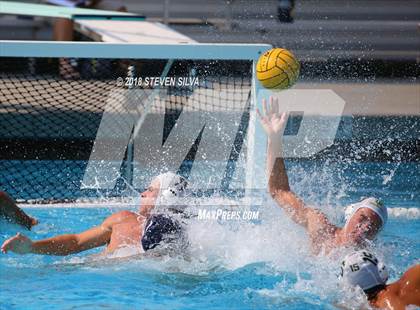 Thumbnail 2 in Patrick Henry vs. San Dieguito Academy (Draz Classic) photogallery.