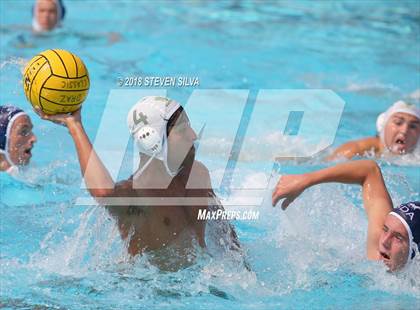 Thumbnail 2 in Patrick Henry vs. San Dieguito Academy (Draz Classic) photogallery.