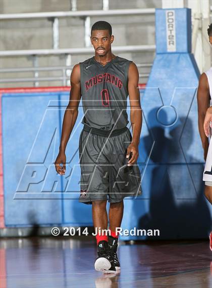 Thumbnail 1 in Kimball vs. Mustang (Thanksgiving Hoopfest) photogallery.