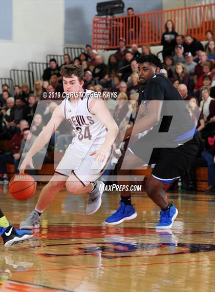 Thumbnail 3 in Sesser-Valier vs. Cairo (IHSA 1A Sectional Semifinal) photogallery.