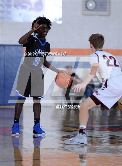 Thumbnail 1 in Sesser-Valier vs. Cairo (IHSA 1A Sectional Semifinal) photogallery.