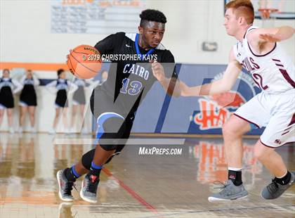 Thumbnail 1 in Sesser-Valier vs. Cairo (IHSA 1A Sectional Semifinal) photogallery.