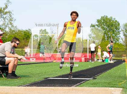 Thumbnail 3 in IHSAA Sectional #12 (Long Jump, High Jump, Pole Vault) photogallery.