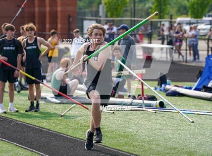 Thumbnail 3 in IHSAA Sectional #12 (Long Jump, High Jump, Pole Vault) photogallery.
