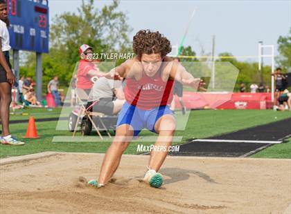 Thumbnail 3 in IHSAA Sectional #12 (Long Jump, High Jump, Pole Vault) photogallery.