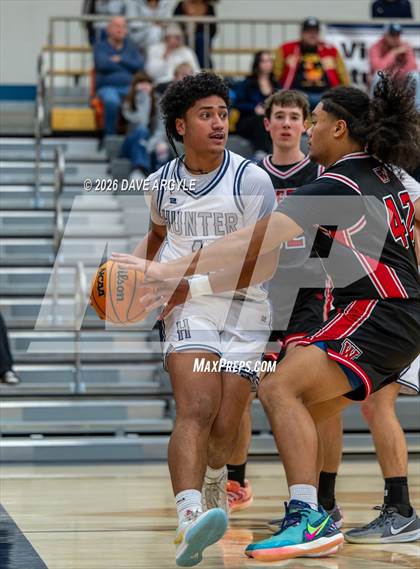 Thumbnail 2 in West @ Hunter photogallery.