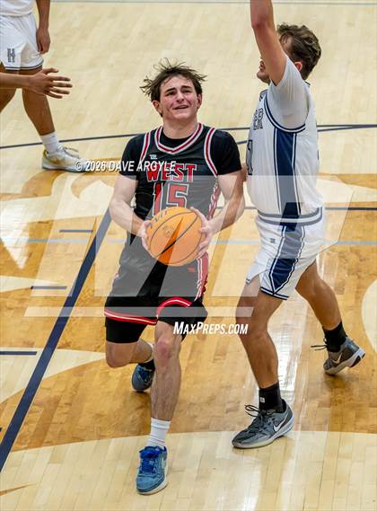 Thumbnail 3 in West @ Hunter photogallery.