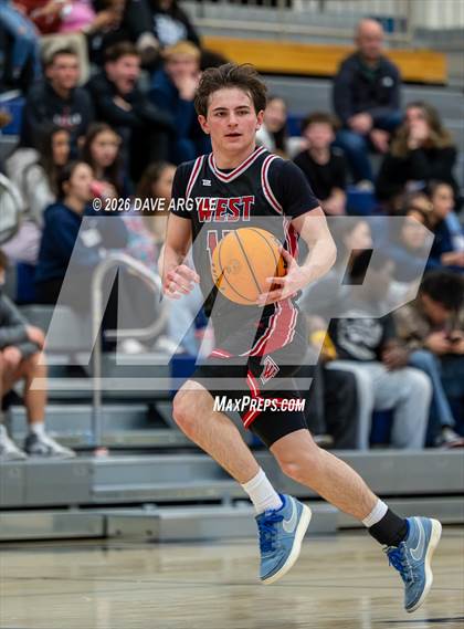 Thumbnail 2 in West @ Hunter photogallery.