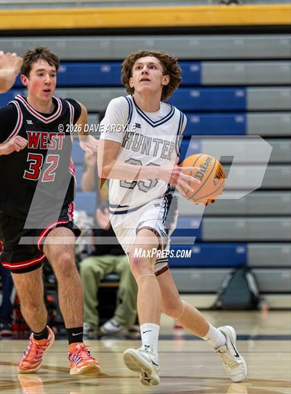 Thumbnail 3 in West @ Hunter photogallery.