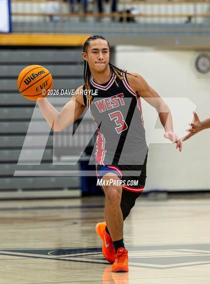 Thumbnail 3 in West @ Hunter photogallery.