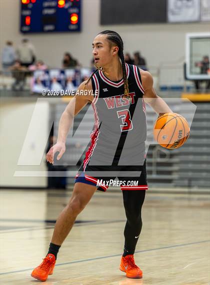 Thumbnail 2 in West @ Hunter photogallery.