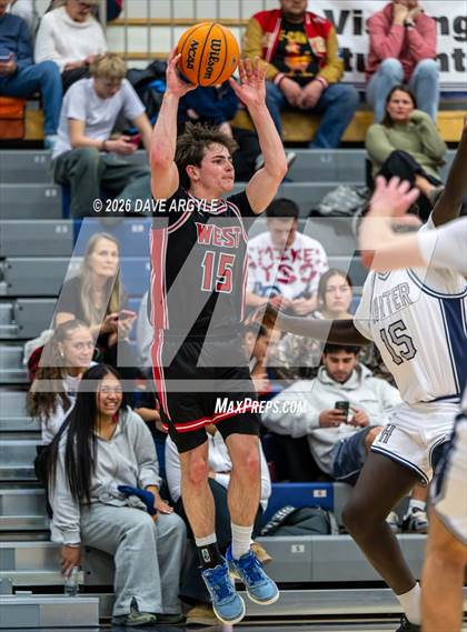 Thumbnail 3 in West @ Hunter photogallery.