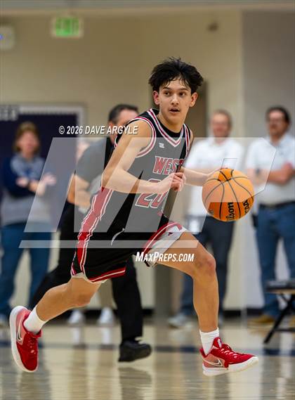 Thumbnail 2 in West @ Hunter photogallery.