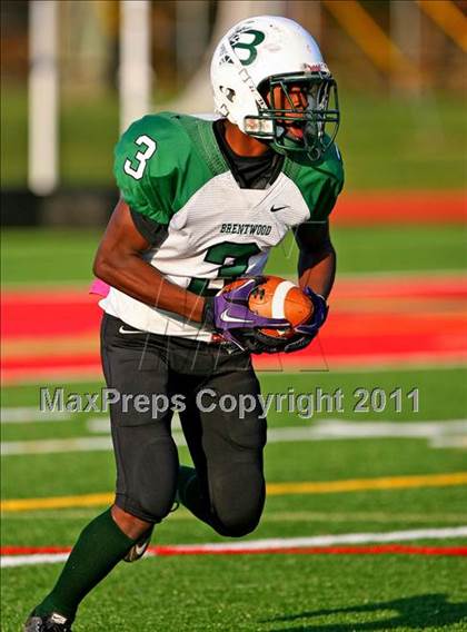 Thumbnail 2 in Brentwood @ Sachem East photogallery.
