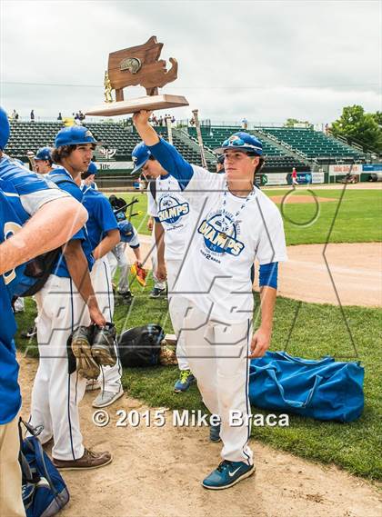 Thumbnail 2 in Pope John Paul II vs. Smith Academy (MIAA Division 4 Final) photogallery.