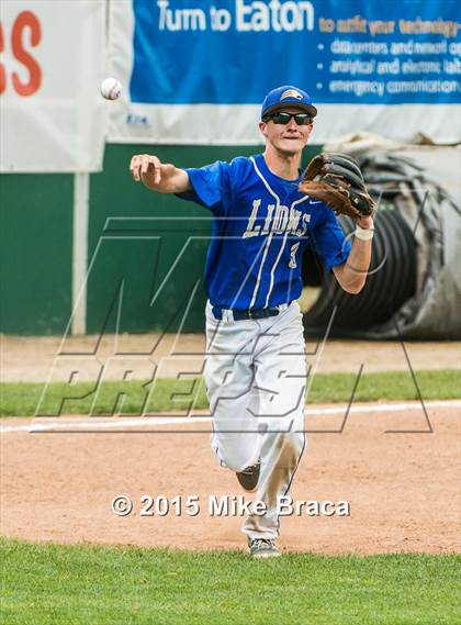 Thumbnail 2 in Pope John Paul II vs. Smith Academy (MIAA Division 4 Final) photogallery.