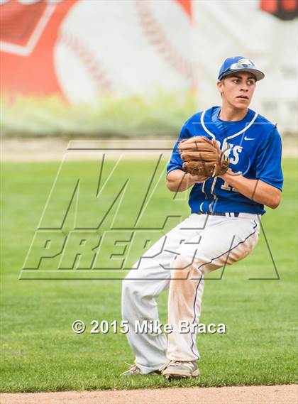 Thumbnail 3 in Pope John Paul II vs. Smith Academy (MIAA Division 4 Final) photogallery.