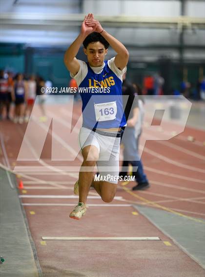 Thumbnail 2 in National District Indoor Track & Field Championships photogallery.