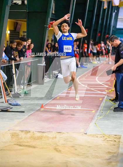 Thumbnail 3 in National District Indoor Track & Field Championships photogallery.