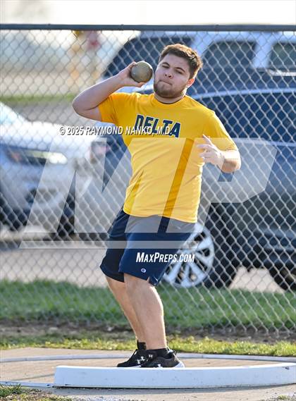 Thumbnail 2 in Pendleton Heights at Delta (Shot Put) photogallery.