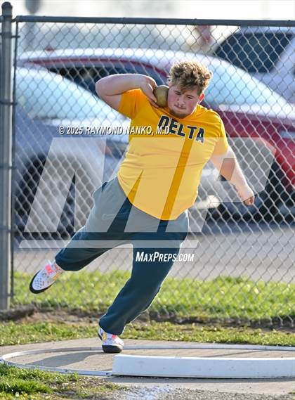 Thumbnail 3 in Pendleton Heights at Delta (Shot Put) photogallery.