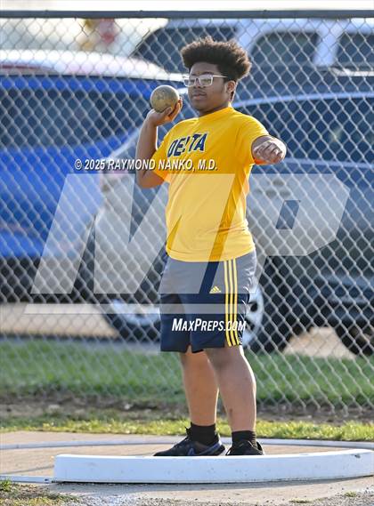 Thumbnail 3 in Pendleton Heights at Delta (Shot Put) photogallery.