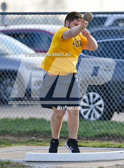 Thumbnail 2 in Pendleton Heights at Delta (Shot Put) photogallery.