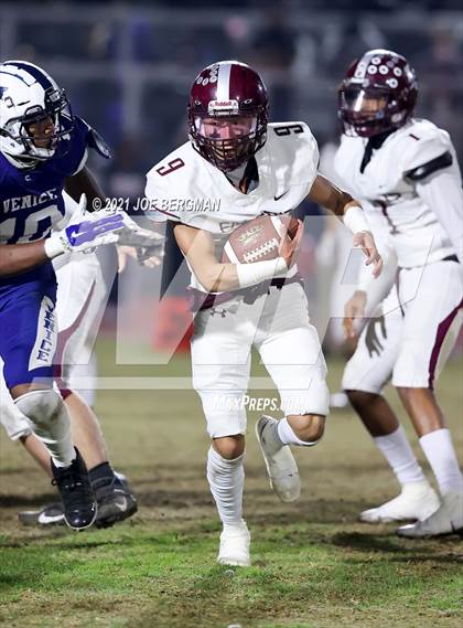 Thumbnail 1 in Independence @ Venice (CIF D5-AA Southern Regional Final) photogallery.