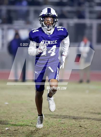 Thumbnail 1 in Independence @ Venice (CIF D5-AA Southern Regional Final) photogallery.