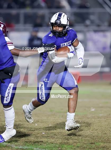 Thumbnail 3 in Independence @ Venice (CIF D5-AA Southern Regional Final) photogallery.