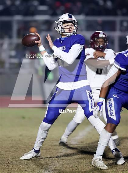 Thumbnail 1 in Independence @ Venice (CIF D5-AA Southern Regional Final) photogallery.