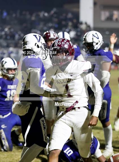 Thumbnail 1 in Independence @ Venice (CIF D5-AA Southern Regional Final) photogallery.