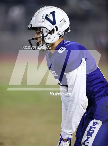 Thumbnail 1 in Independence @ Venice (CIF D5-AA Southern Regional Final) photogallery.