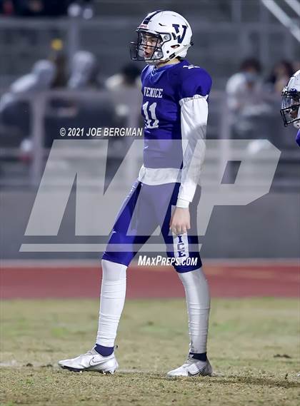 Thumbnail 1 in Independence @ Venice (CIF D5-AA Southern Regional Final) photogallery.