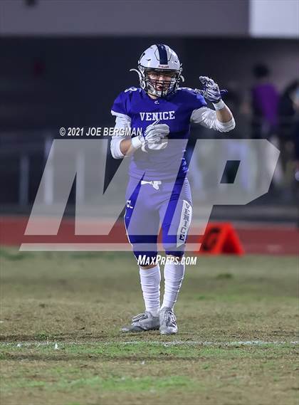 Thumbnail 2 in Independence @ Venice (CIF D5-AA Southern Regional Final) photogallery.