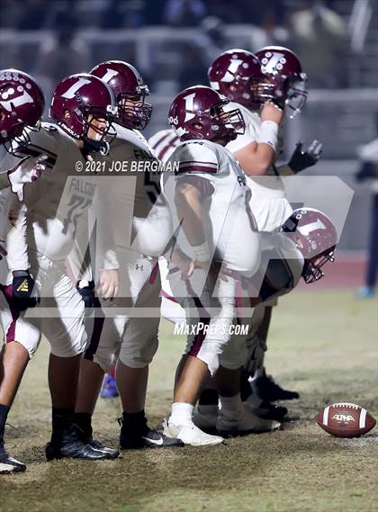 Thumbnail 3 in Independence @ Venice (CIF D5-AA Southern Regional Final) photogallery.
