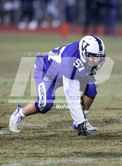 Thumbnail 3 in Independence @ Venice (CIF D5-AA Southern Regional Final) photogallery.
