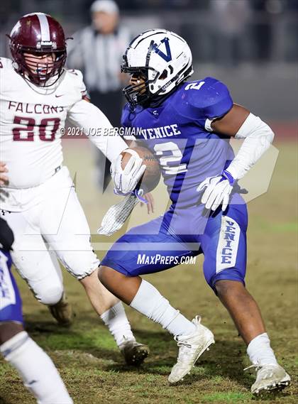 Thumbnail 2 in Independence @ Venice (CIF D5-AA Southern Regional Final) photogallery.