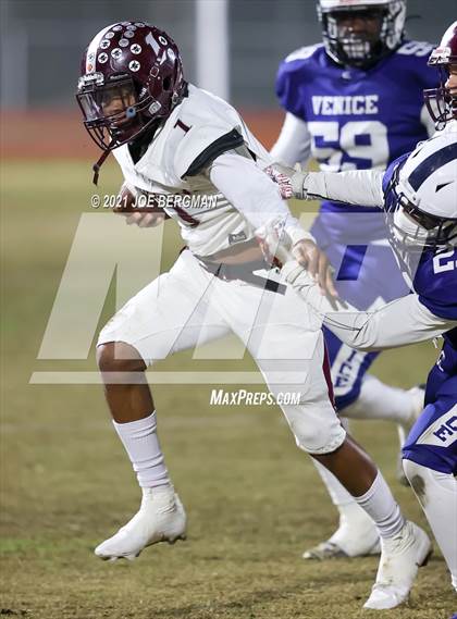 Thumbnail 1 in Independence @ Venice (CIF D5-AA Southern Regional Final) photogallery.