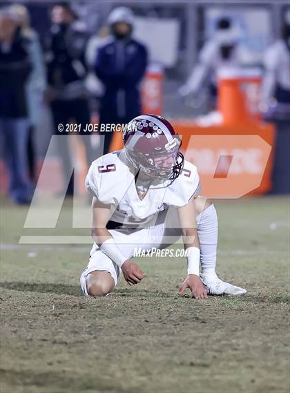 Thumbnail 1 in Independence @ Venice (CIF D5-AA Southern Regional Final) photogallery.