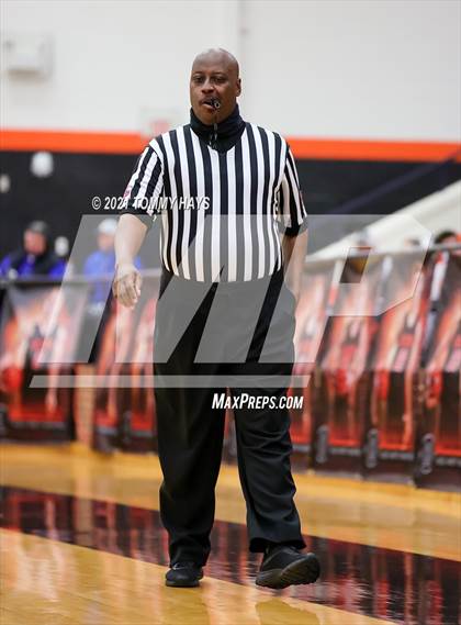 Thumbnail 1 in Glen Rose vs. Decatur (UIL 4A Area Playoff) photogallery.