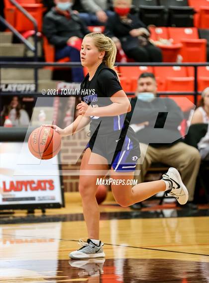 Thumbnail 1 in Glen Rose vs. Decatur (UIL 4A Area Playoff) photogallery.