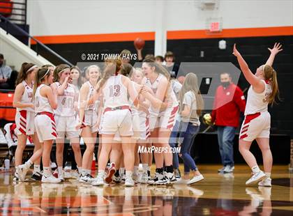 Thumbnail 3 in Glen Rose vs. Decatur (UIL 4A Area Playoff) photogallery.