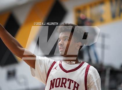 Thumbnail 2 in Veritas Christian vs. Lee's Summit North (Blue Valley Tournament) photogallery.