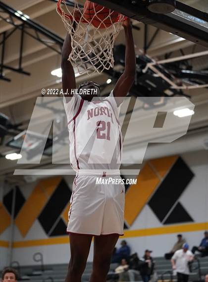 Thumbnail 1 in Veritas Christian vs. Lee's Summit North (Blue Valley Tournament) photogallery.