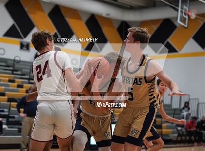 Thumbnail 1 in Veritas Christian vs. Lee's Summit North (Blue Valley Tournament) photogallery.