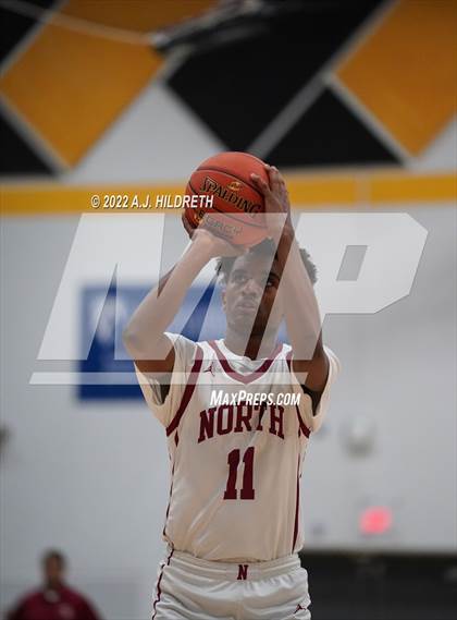 Thumbnail 2 in Veritas Christian vs. Lee's Summit North (Blue Valley Tournament) photogallery.