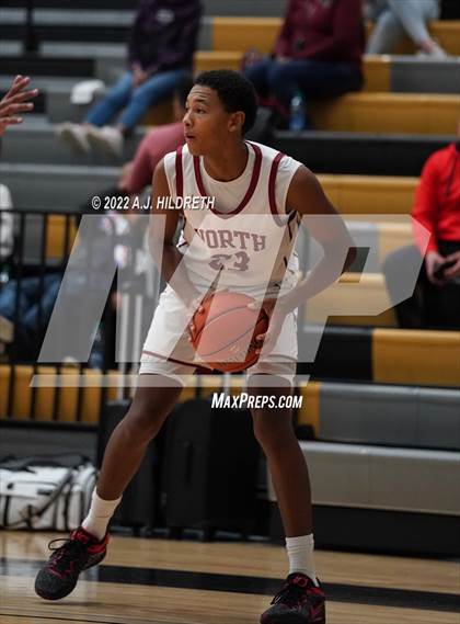 Thumbnail 3 in Veritas Christian vs. Lee's Summit North (Blue Valley Tournament) photogallery.