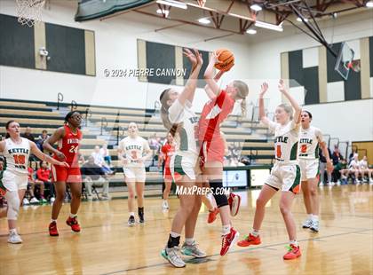 Thumbnail 1 in Fauquier @ Kettle Run photogallery.